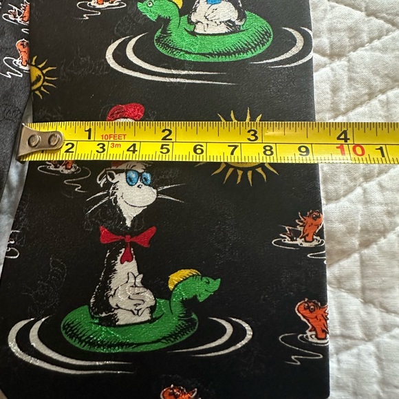 Tie - Picture 6 of 10